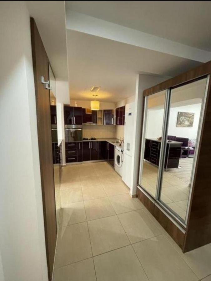 Marcy Apartament Lägenhet Bukarest Exteriör bild
